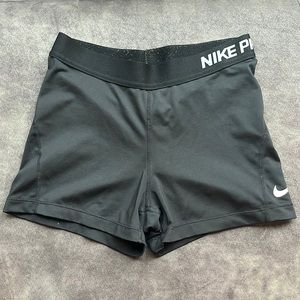 Size medium black Nike pro spandex